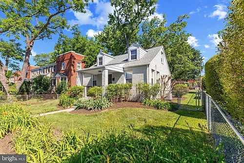 530 E Alexandria Ave Photo 1