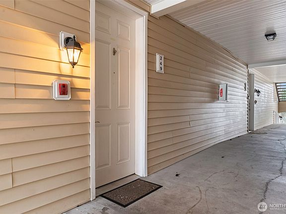 2nd image of 10109 186th Street E #249