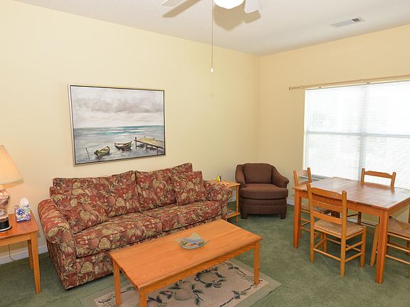 5th image of 71 Woodward St Unit 127