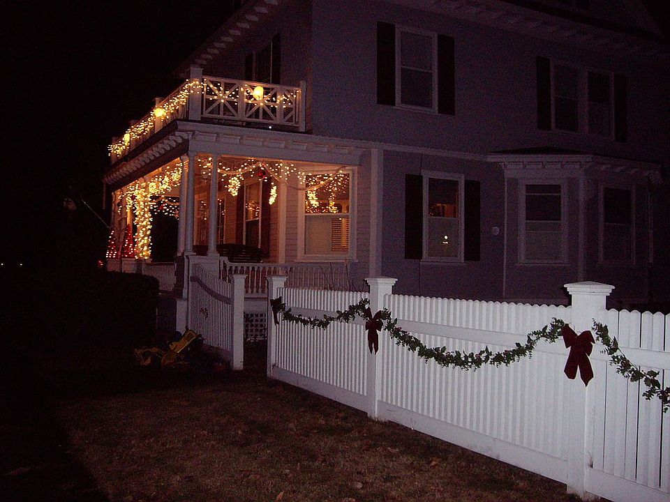 2nd image of 8 Academy Ave