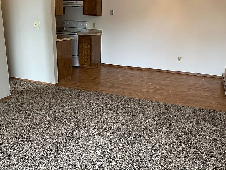 2626 Pacific Dr S — Photo 11