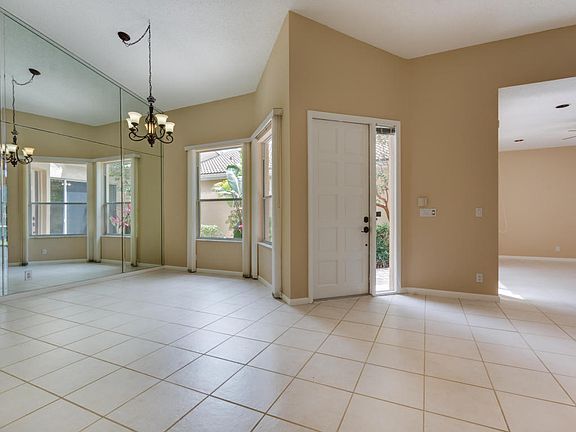 5th image of 4790 Carlton Golf Dr