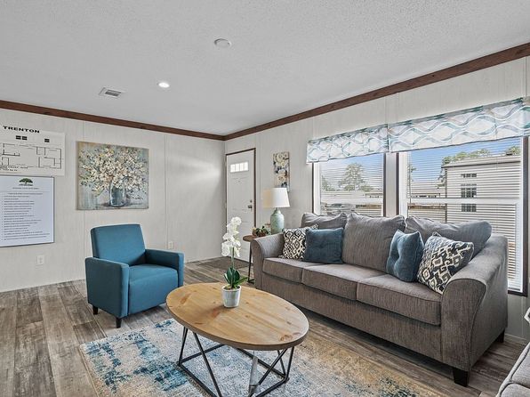 45 Fernwood Dr