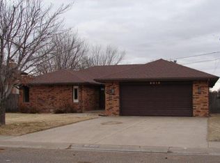 2016 Windsor Ln, Liberal, KS 67901