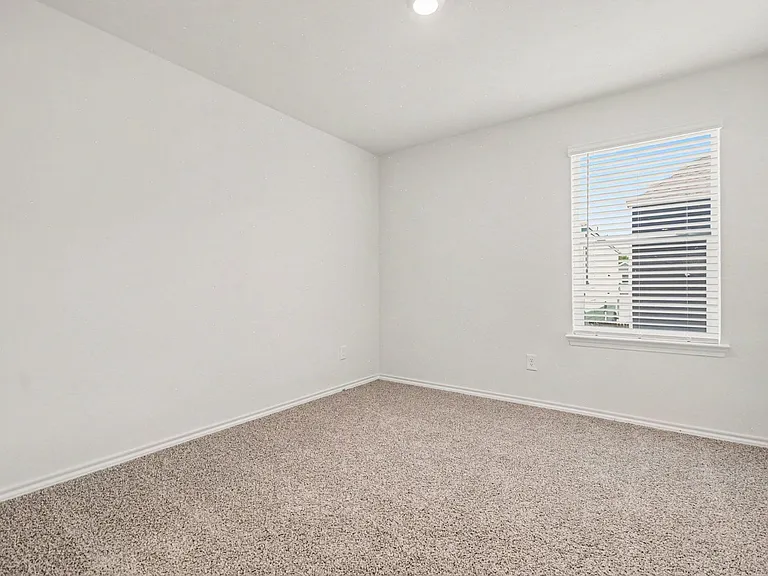 125 Arbor Dr — Photo 24