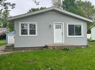 309 19th Pl, Clinton, IA 52732