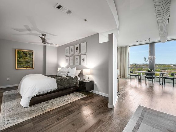 3rd image of 900 20th Ave S APT 1408