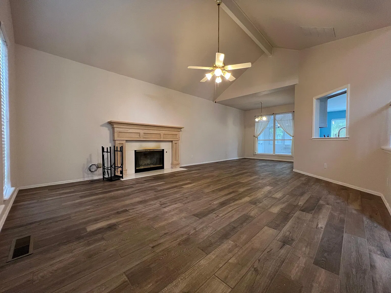 601 Copperfield Court — Photo 4