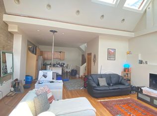 52 Temple Pl #3F, Boston, MA 02111