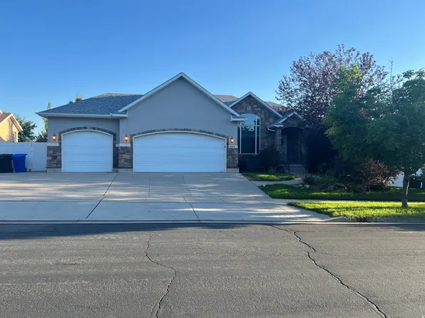 6158 W Indian Oak Dr, West Jordan, UT 84088