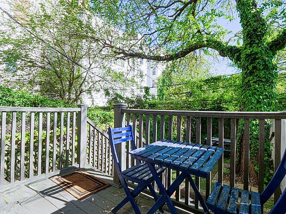 5th image of 599 President St APT 1L