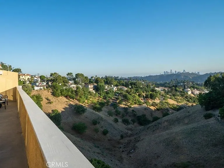 3863 Cazador St — Photo 30