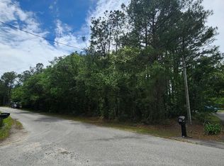 72 Groves Point Cir, Hampstead, NC 28443