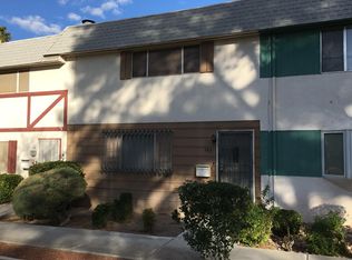 189 Greenbriar Townhouse Way, Las Vegas, NV 89121