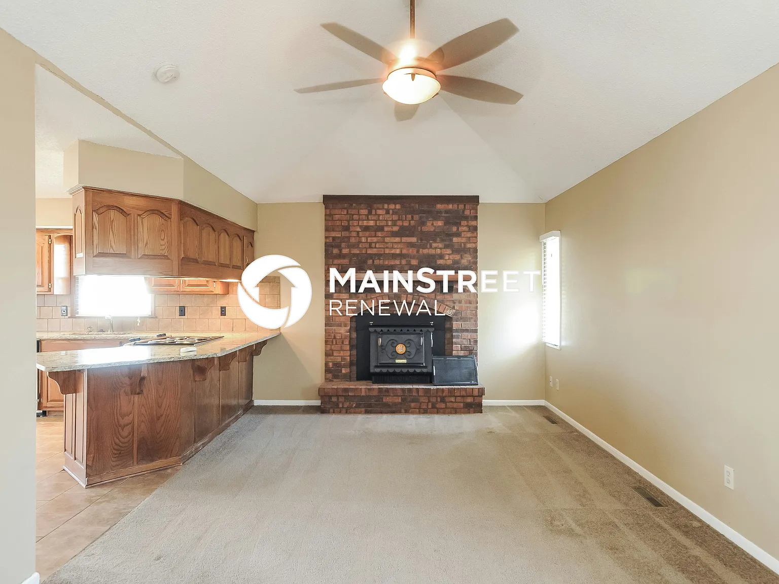16901 Lea Ave — Photo 3
