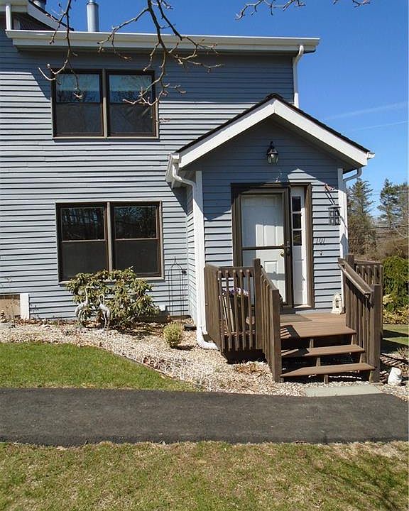 1st image of 101 Lake Vista Dr Unit 101