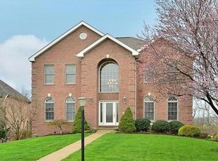 440 Pine Valley Dr, Bridgeville, PA