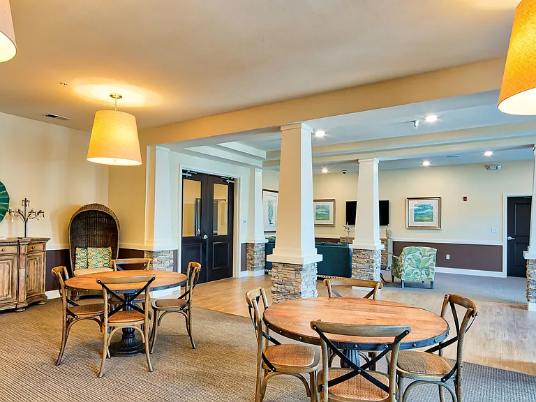 Solace Apartments — Photo 21