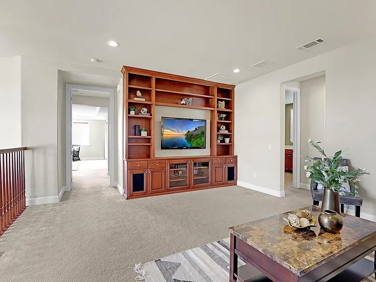 3416 Ironwood Dr — Photo 6