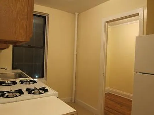 Rented by Corcoran | media 18
