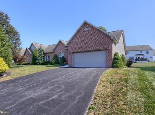 20 Hickory St, Palmyra, PA 17078