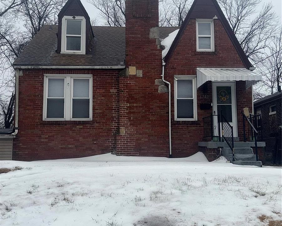 1st image of 6740 Robbins Ave