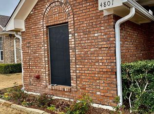 4801 Hara Ln, Sherman, TX 75092