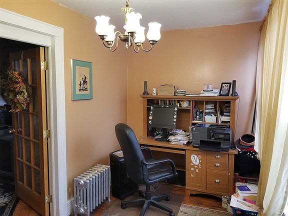 2nd image of 10753 127th St