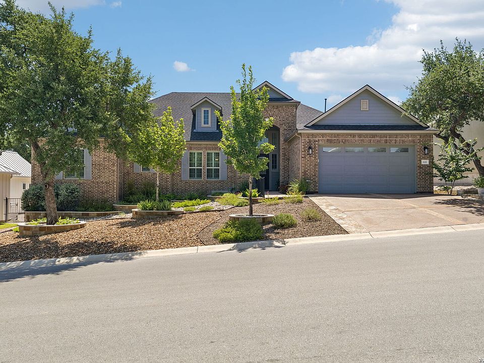 1st image of 808 DANCING OAK LN