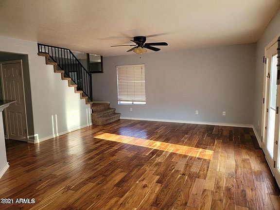 5th image of 2728 S Sawyer Cir