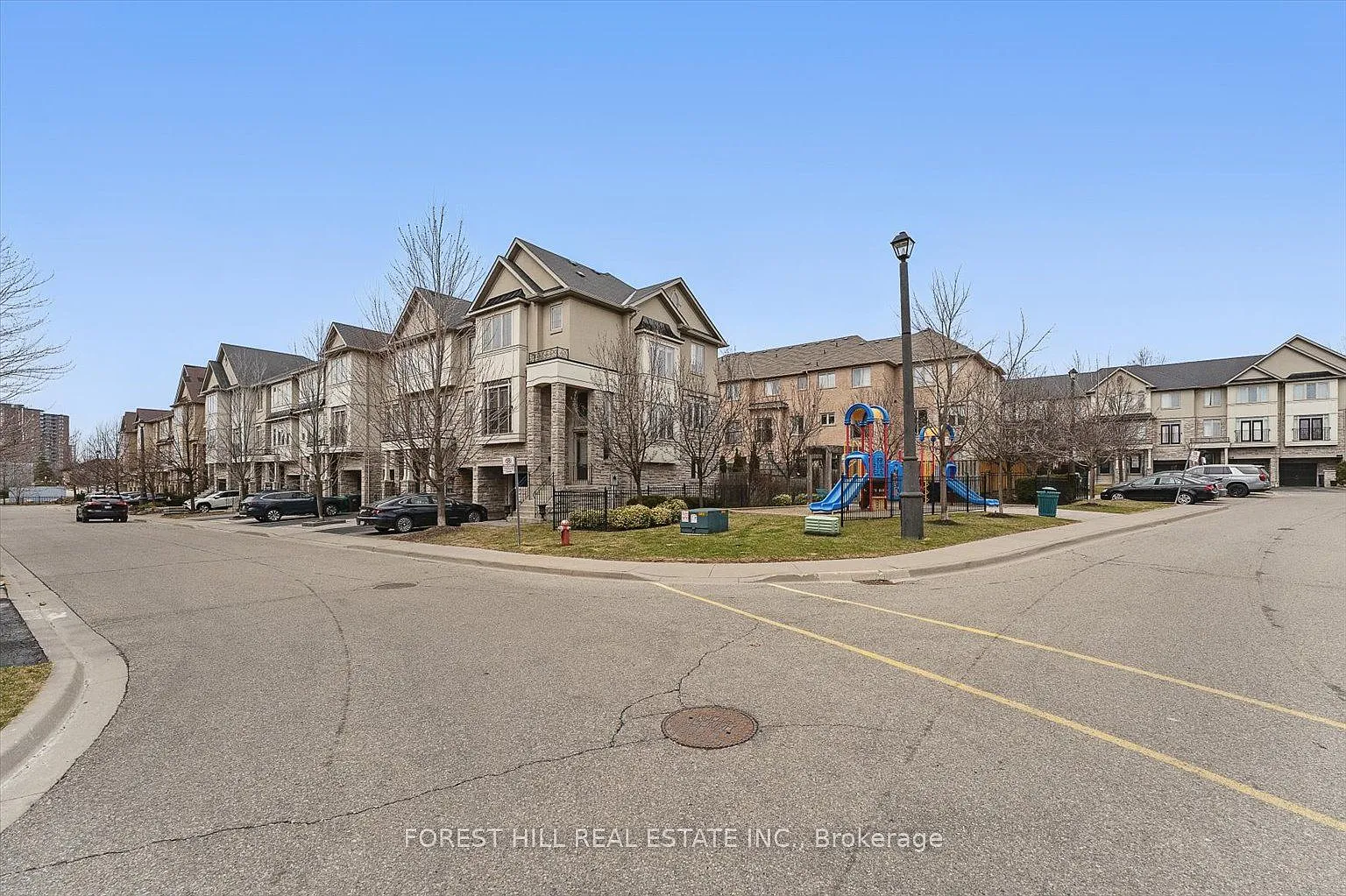 3 bed, $3,600 — Photo 2