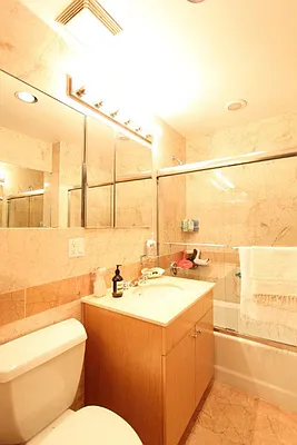 Rented by Level Group | media 20