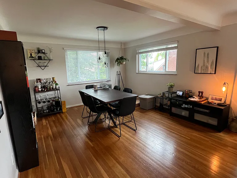 6713 Beechmont Ave #2 — Photo 2