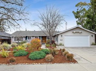 2450 Villa Nueva Way, Mountain View, CA 94040