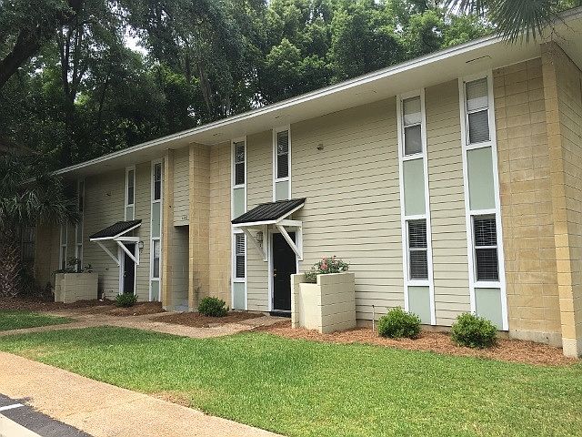 1st image of 600 Mary Beth Ave APT 2