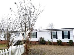 1533 Sandy Ridge Dr, Liberty, NC 27298