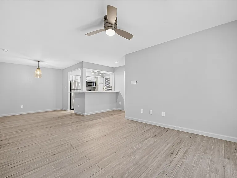 1311 Antoine Dr #195 — Photo 7
