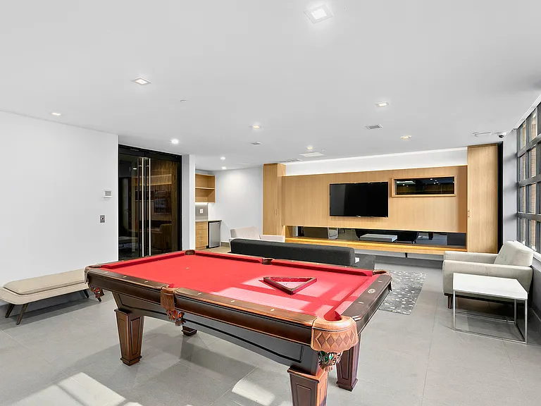 2100 Bedford Ave #6C — Photo 13