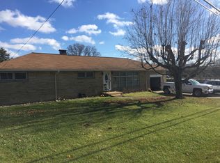 245 S Marietta St, Saint Clairsville, OH 43950