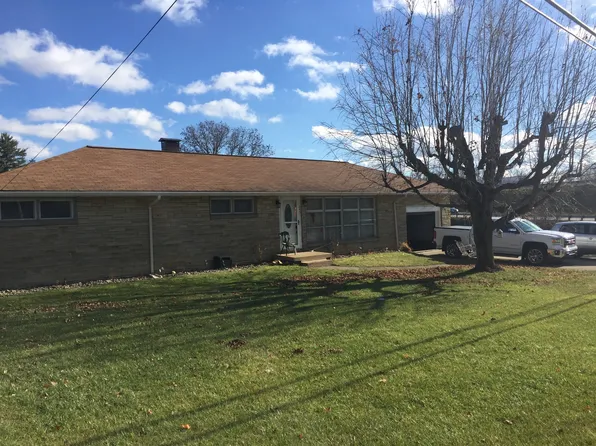 245 S Marietta St, Saint Clairsville, OH 43950