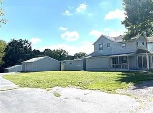 2211 Gilmore St, New Castle, PA 16102