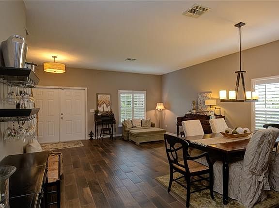 5th image of 13368 Hampton Park Ct