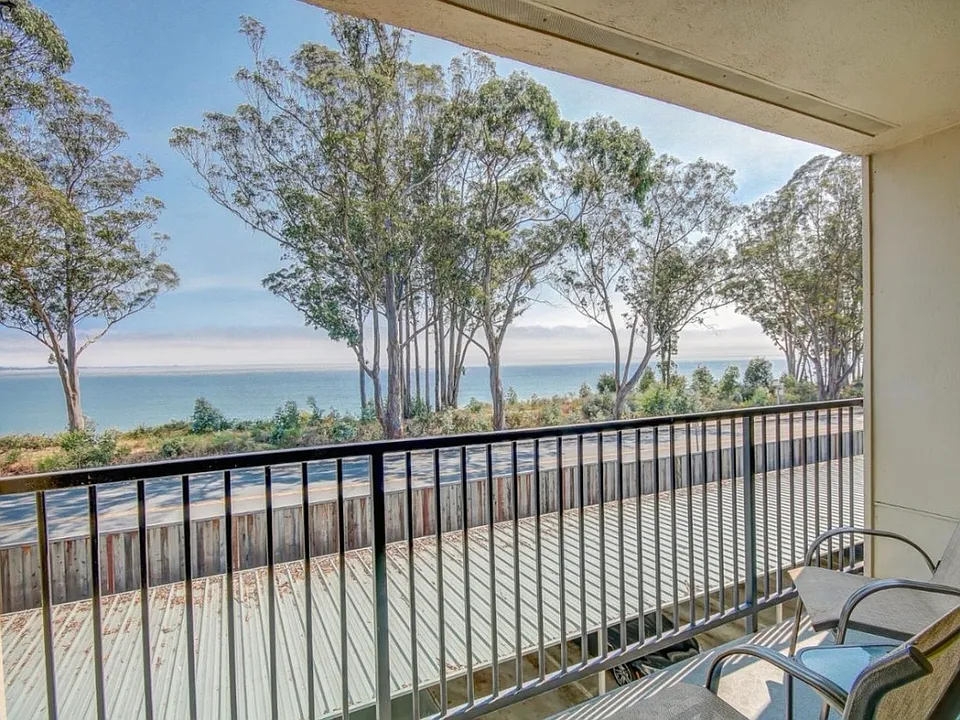 825 Balboa Ave #203