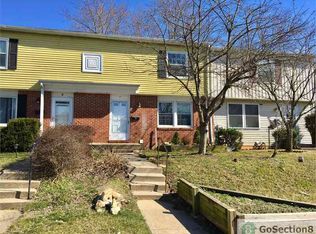 7 Bonbon Ct, Reisterstown, MD 21136