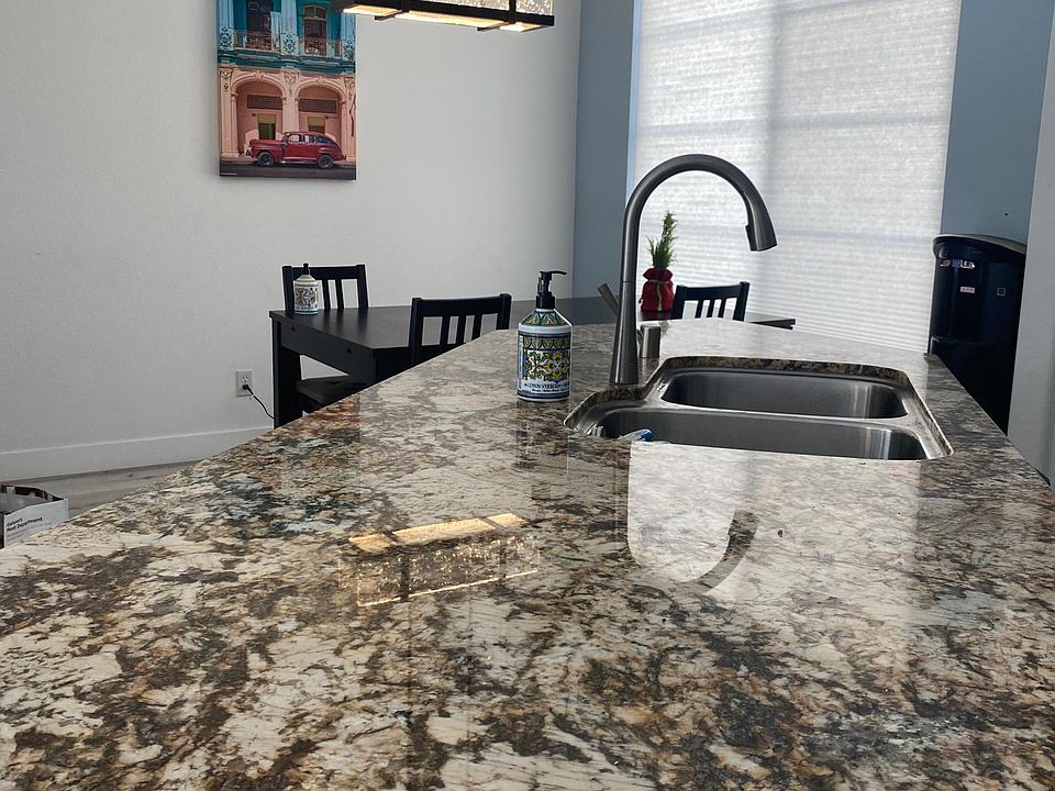 1st image of 2824 Escala Cir