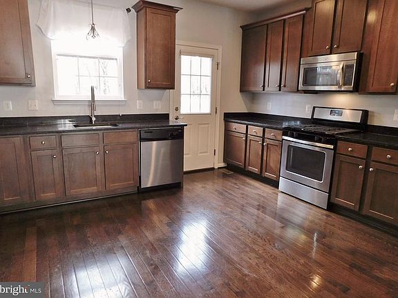 2nd image of 23134 Foxglove Way