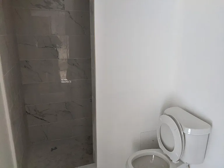 3217 Romeo St — Photo 5