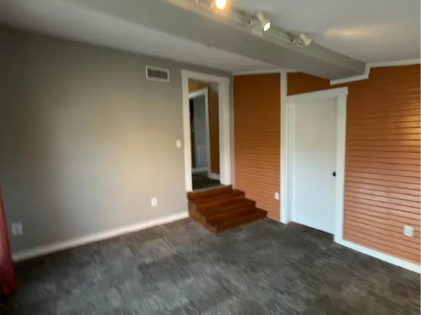 1513 Hurley Ave #202, Fort Worth, TX 76104