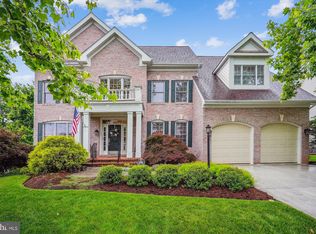 18403 Rim Rock Cir, Leesburg, VA 20176