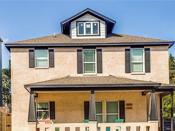 2nd image of 2614 Lubbock Ave